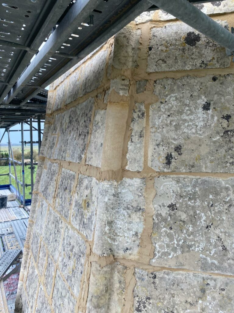 Restauration de la fl&egrave;che